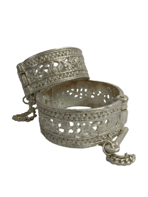 Indian Silver Pin Cuff Kada Bangle with Lock (Pair of 2) Fancy Dress Costume Accessory for Girls